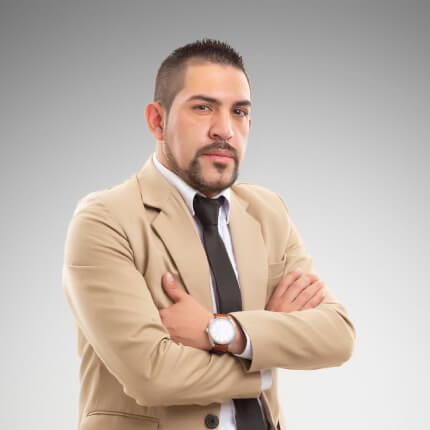 Alberto Sánchez, Contador Público
